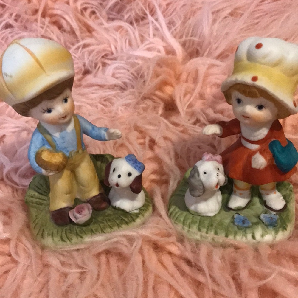 3/$24 HOMCO a boy and a girl ceramic figurines